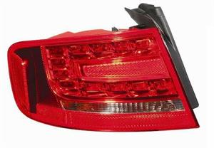 GR OTTICO P/DX EST A LED AUDI A4 12/07> VERSIONE S4 BERL