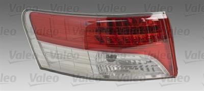 FANALE P/SX EST A LED TOYOTA AVENSIS 01/09>