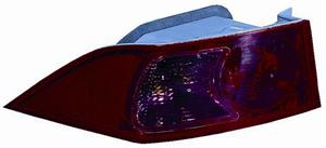 GR OTTICO P/DX EST ROSSO HONDA ACCORD 4 PORTE 02/03>12/05