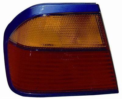 GR OTTICO P/DX ARANCIO ROSSO NISSAN PRIMERA 09/90>10/96 4P