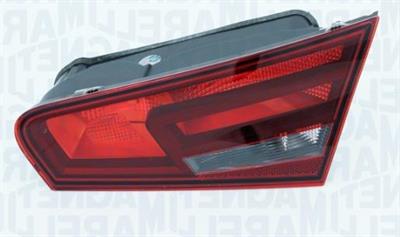 FANALE P/DX INT AUDI A3 3P 04/12>